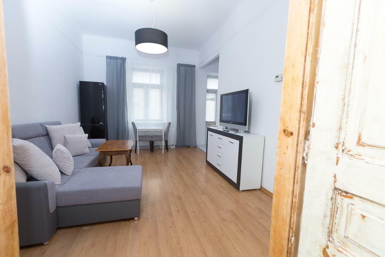 Apartment - Old Town - Cyrulicza Lublin Eksteriør billede