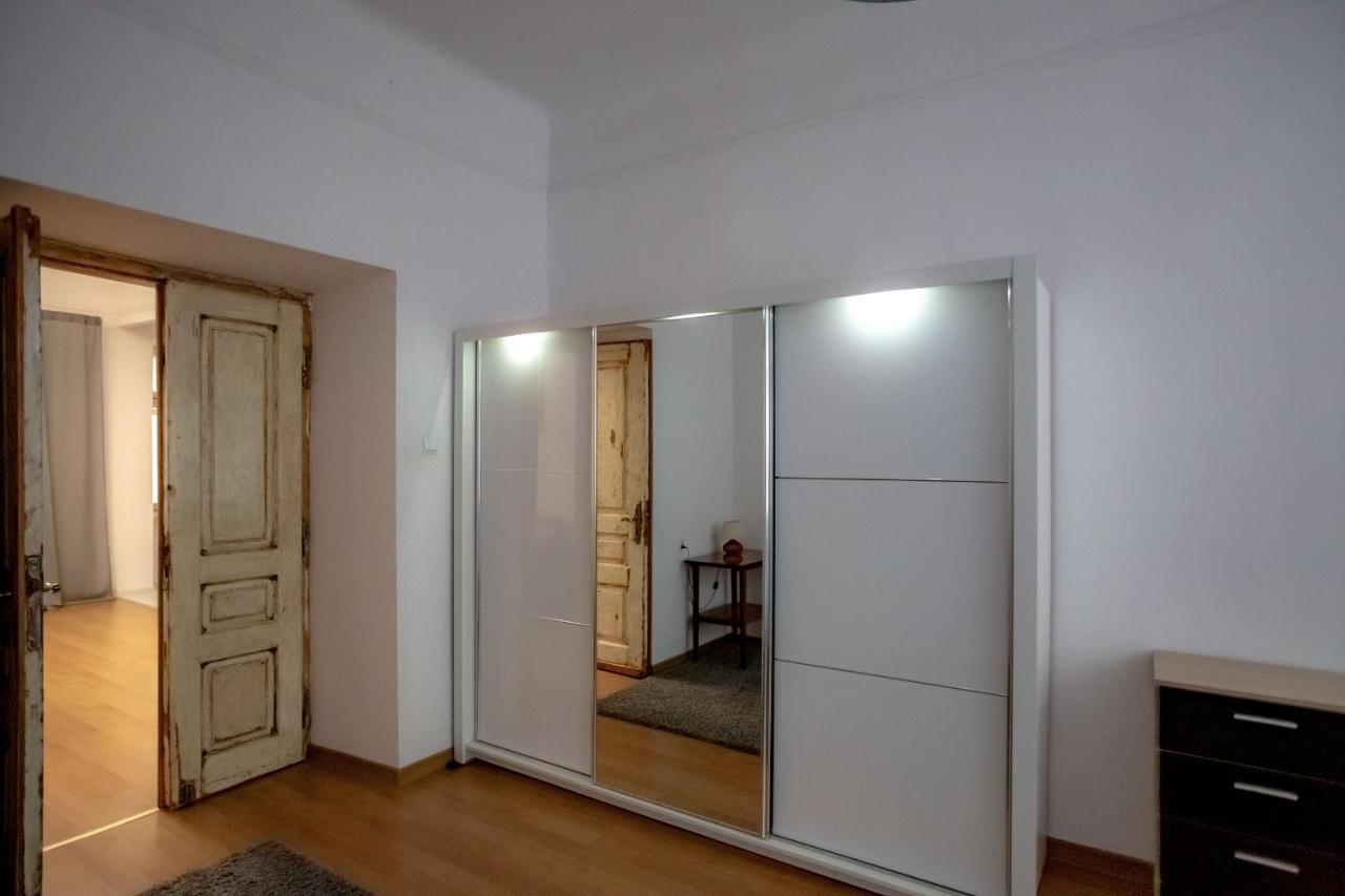Apartment - Old Town - Cyrulicza Lublin Eksteriør billede